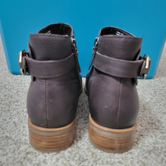 Cole Haan Lilah Buckle Ankle Brown Leather Booties, Size 8.5 - Picture 5 of 8